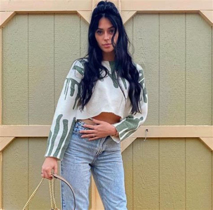 Exploring Camila Araujo's Public Presence: What to Know About Her Online Content
